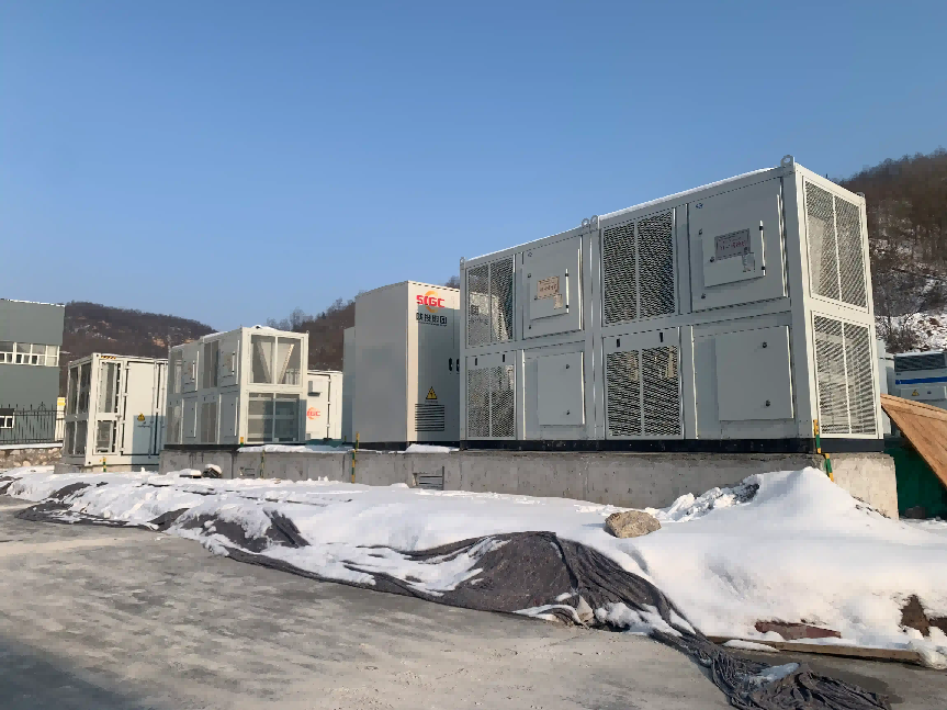 秦龙电力麟北发电10MW/7.28MWh飞轮储能混合磷酸铁锂电池联合调频科技示范项目